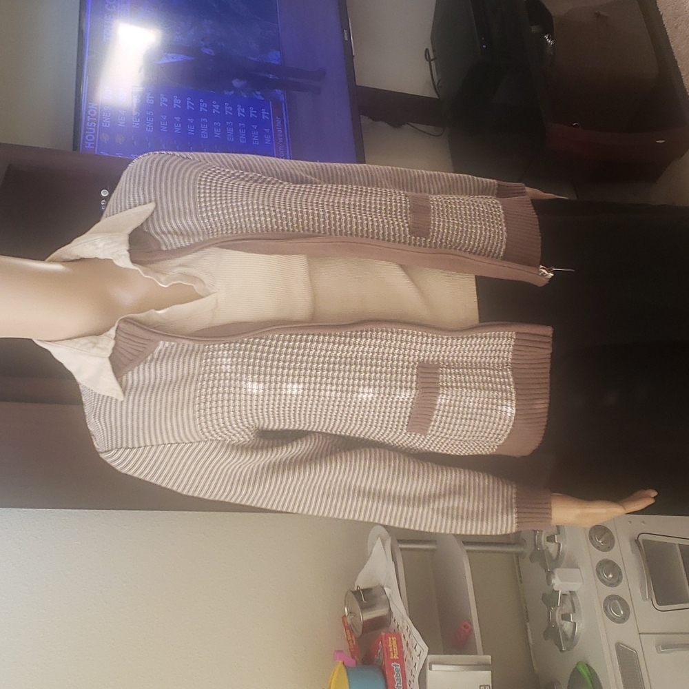 Alia m 50's inspired cross stitch plaid zip up cardigan  ribbed hems